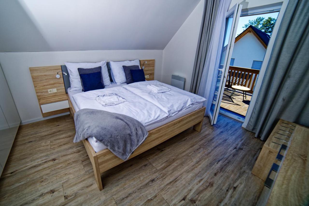 Lipno - Lakeside Village - Vetrnik Frymburk Ngoại thất bức ảnh